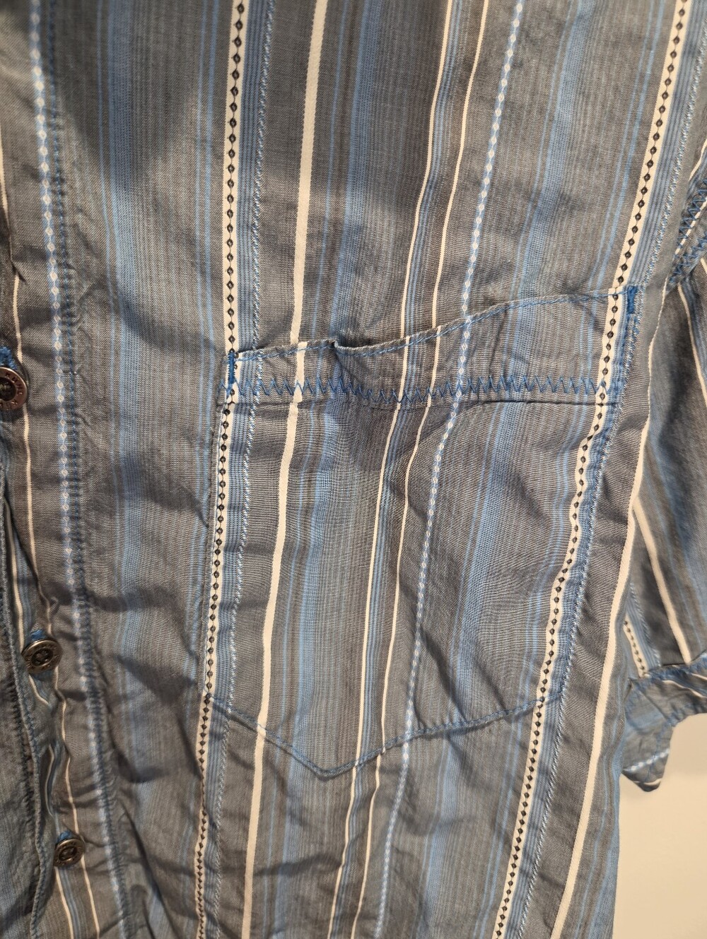 Kuhl Size L Suncel Bkue Striped Hiking Shirt - Picture 2 of 5